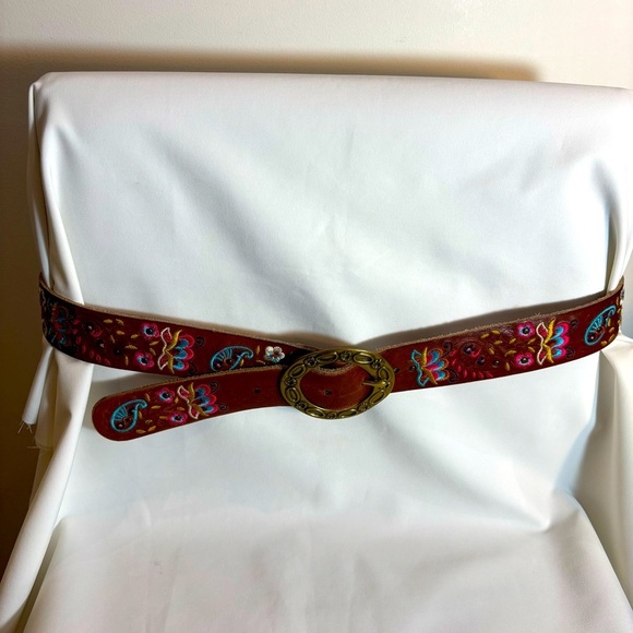 Lucky Brand Accessories - LUCKY BRAND Sz L Embroidered Floral Butterfly Brown Leather Belt
